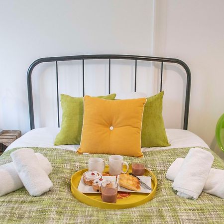 Coopers, Ground Floor Apartment With 2 Bedrooms And 2 Bathrooms Within A Georgian Listed Building 特伦特河畔伯顿 外观 照片
